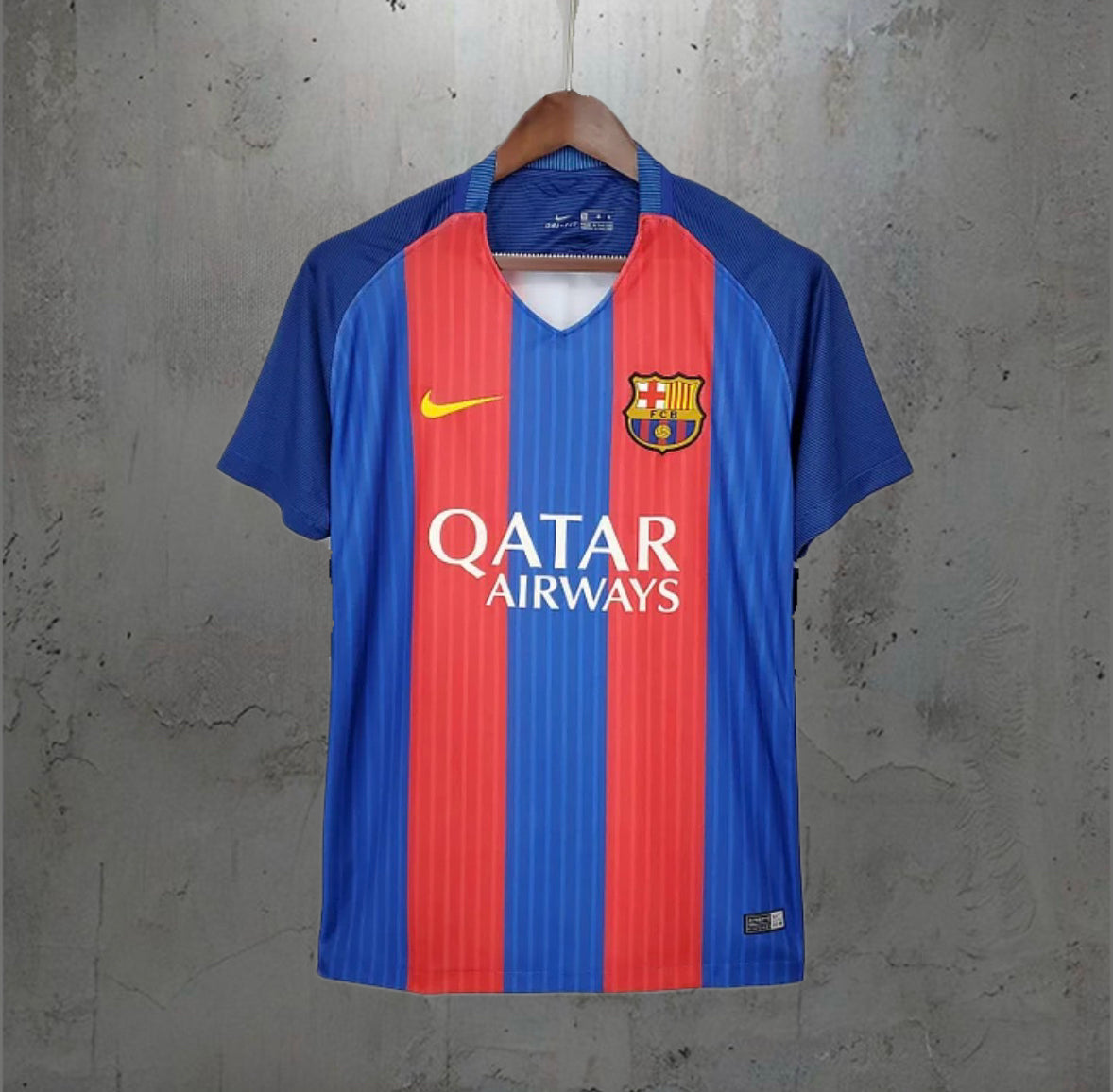 F.C. Barcelona Home Kit 2016/17 1:1